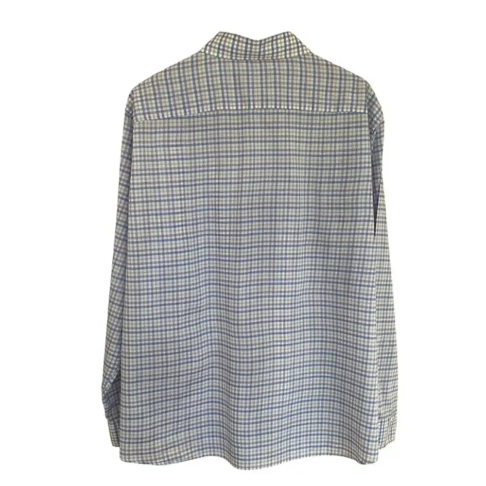 Vineyard Vines Blue, Lavender and White Check Button Up - XL - Picture 2 of 6